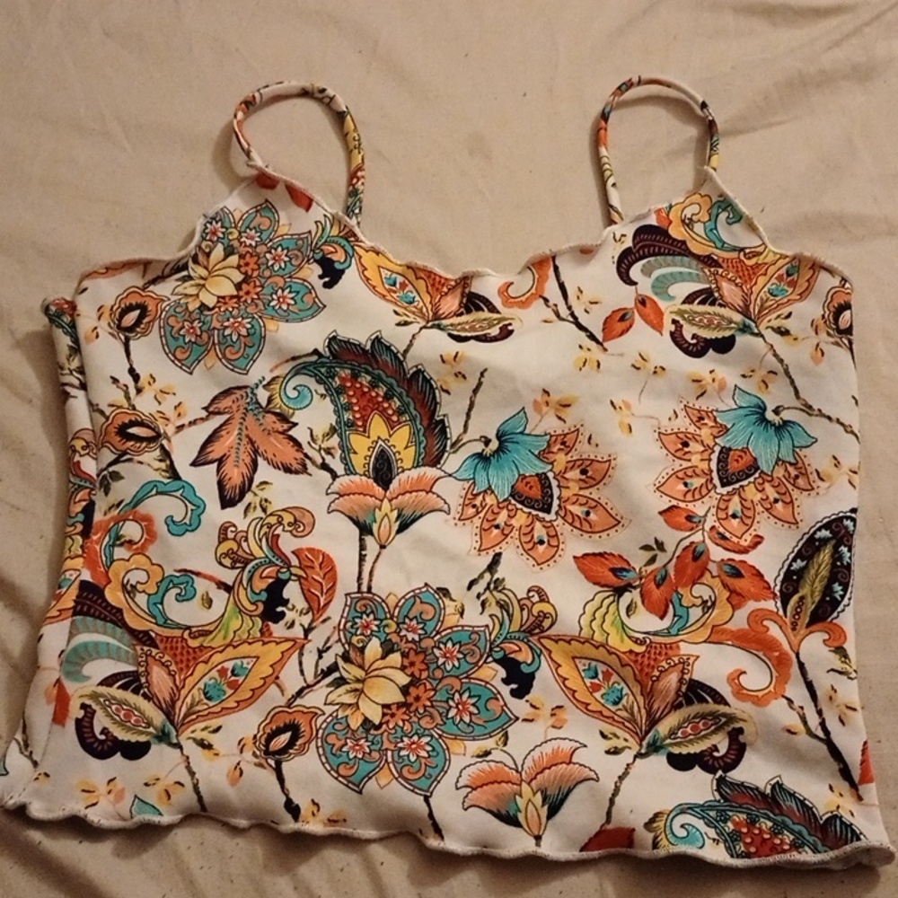 Crop top
